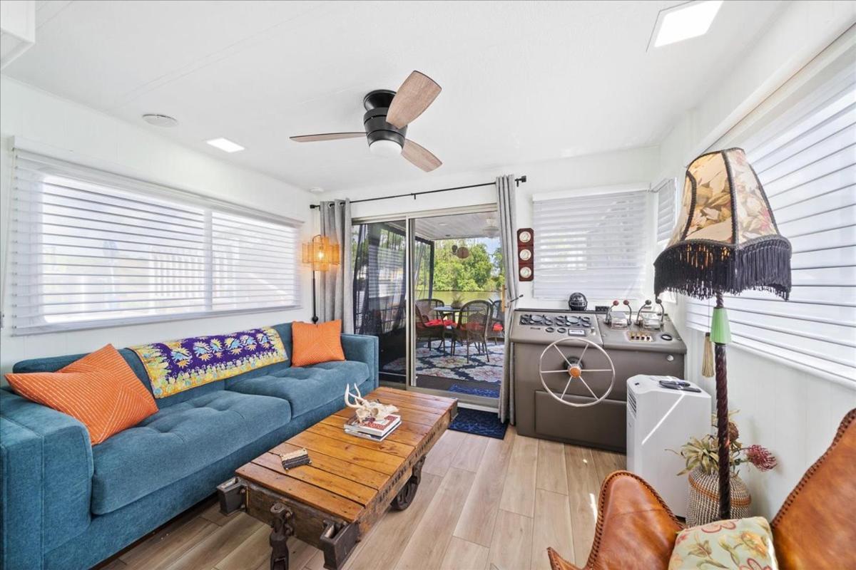 Dolphins Vacation Rental Merritt Island Екстериор снимка